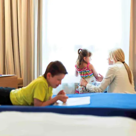 Novotel Centre Hotel