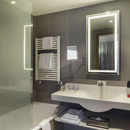 Novotel Centre 4*