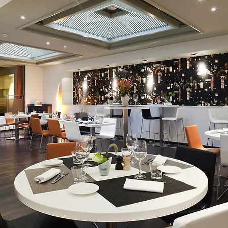 Novotel Centre 4*