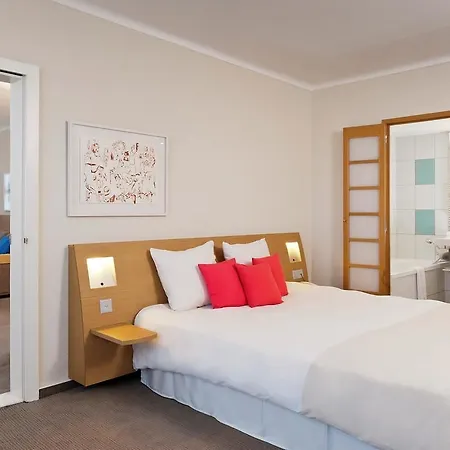 Novotel Centre 4*